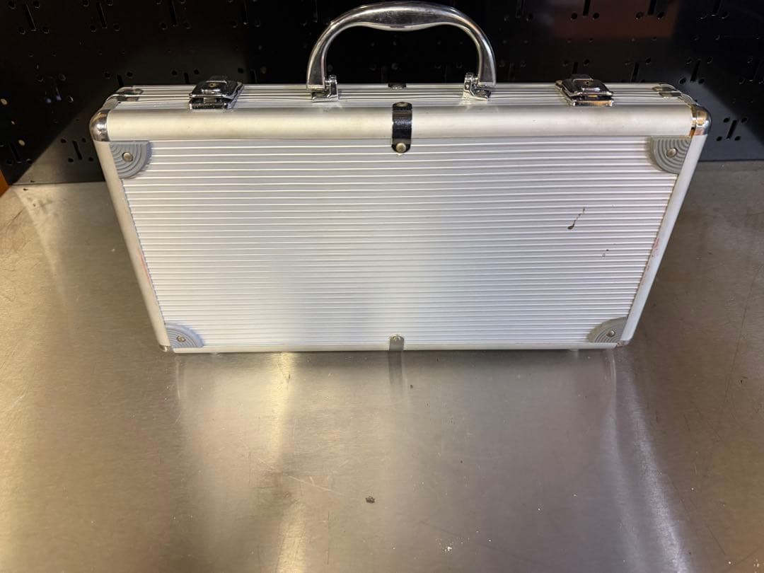 ポーカーチップセット Snap-on ケース付き　スナップオン