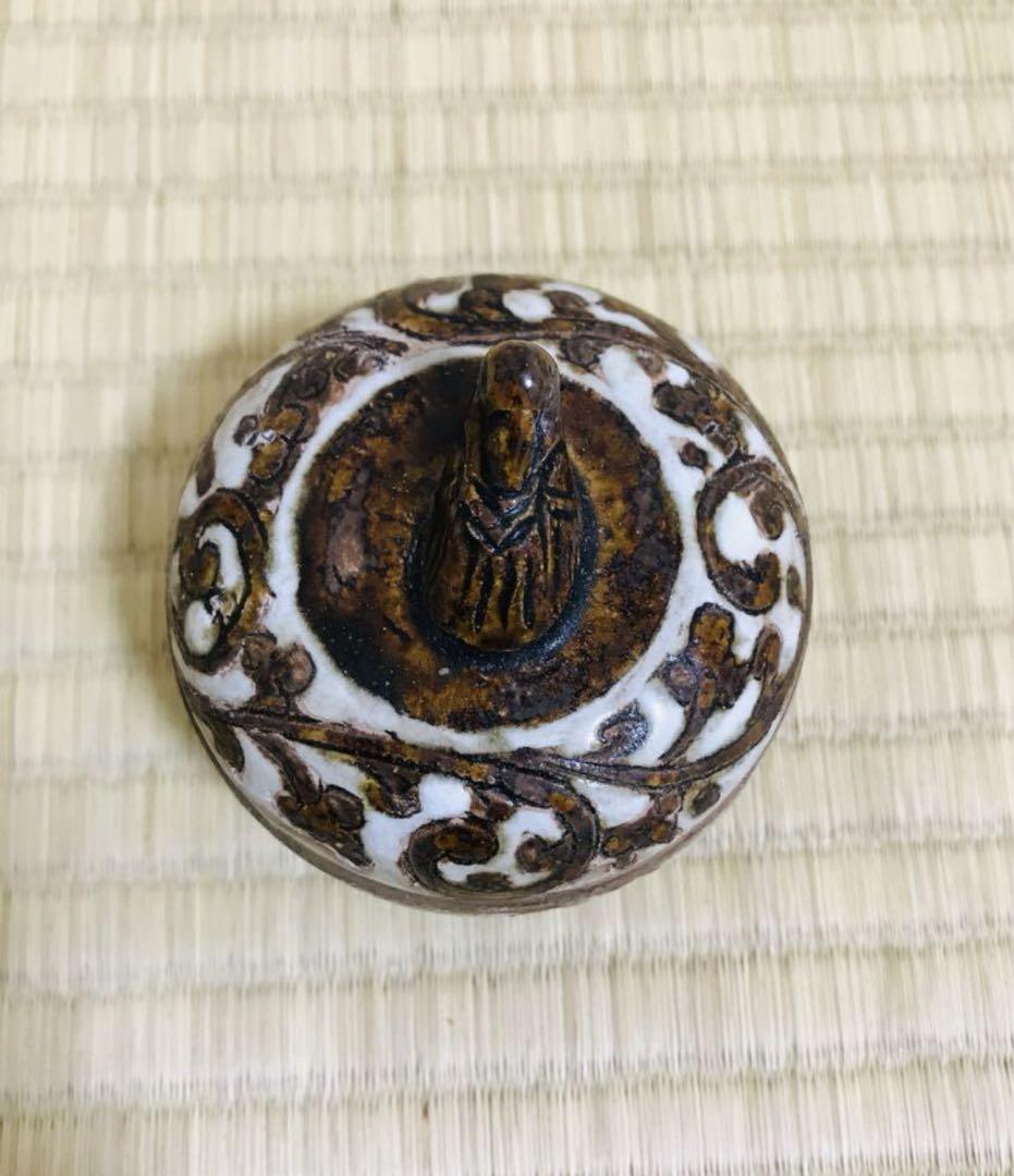 スンコロク　香合　タイ 宋胡録　箱付き　茶道具 　陶器製の蓋付き容器 木箱付き