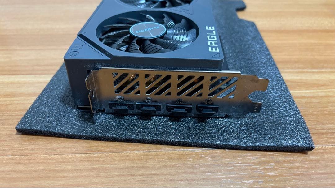 【割引中】GIGABYTE GeForce RTX 4070 Ti EAGLE