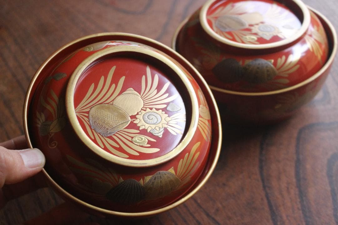 時代逸品！時代金縁朱漆に極上貝尽くし蒔絵の映えるお椀2点（検輪島塗雑煮椀