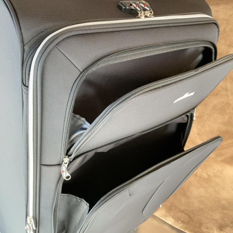 Luggage Miller 大型キャリーケース ブラック