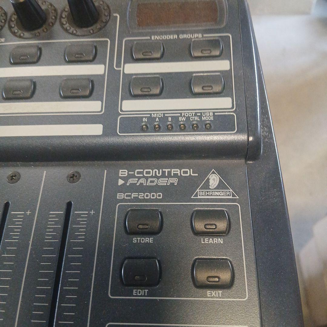 Behringer BCF2000 USB MIDI コントローラー ジャンク扱