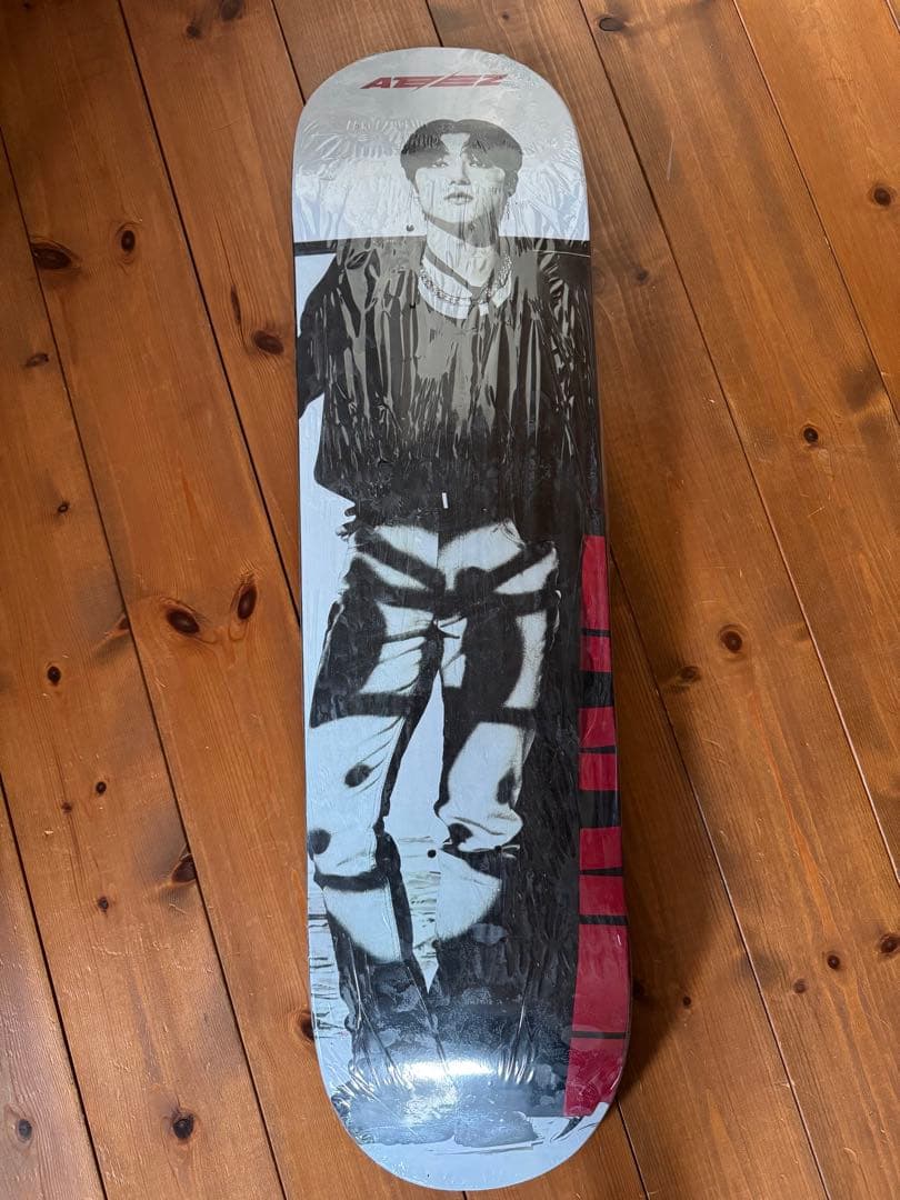 ATEEZ hello82 ボード スケートボードデッキ ウヨン