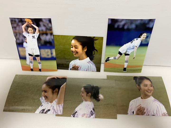 佐々木希 タレント 女優 直筆 サイン 始球式