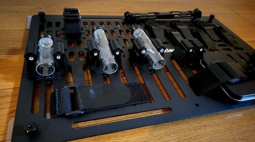 ●アーム付き●46～50L アルミコンテナ用 L サイズ　上蓋パネル　穴あけ対応