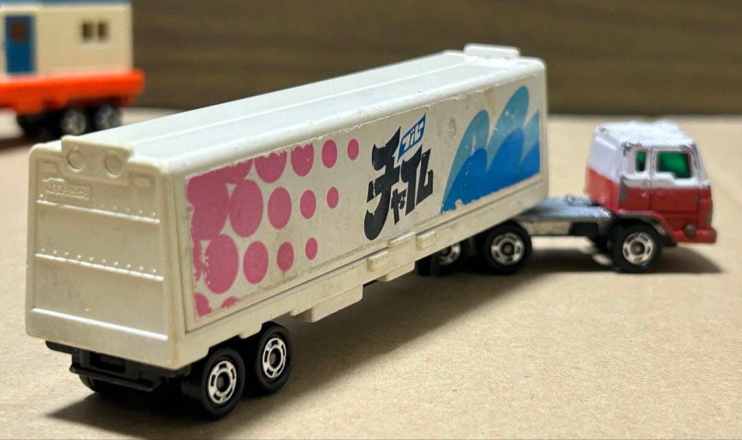 ロングトミカ いすゞ V12 ウイングルーフトレーラー ブルーチャイム