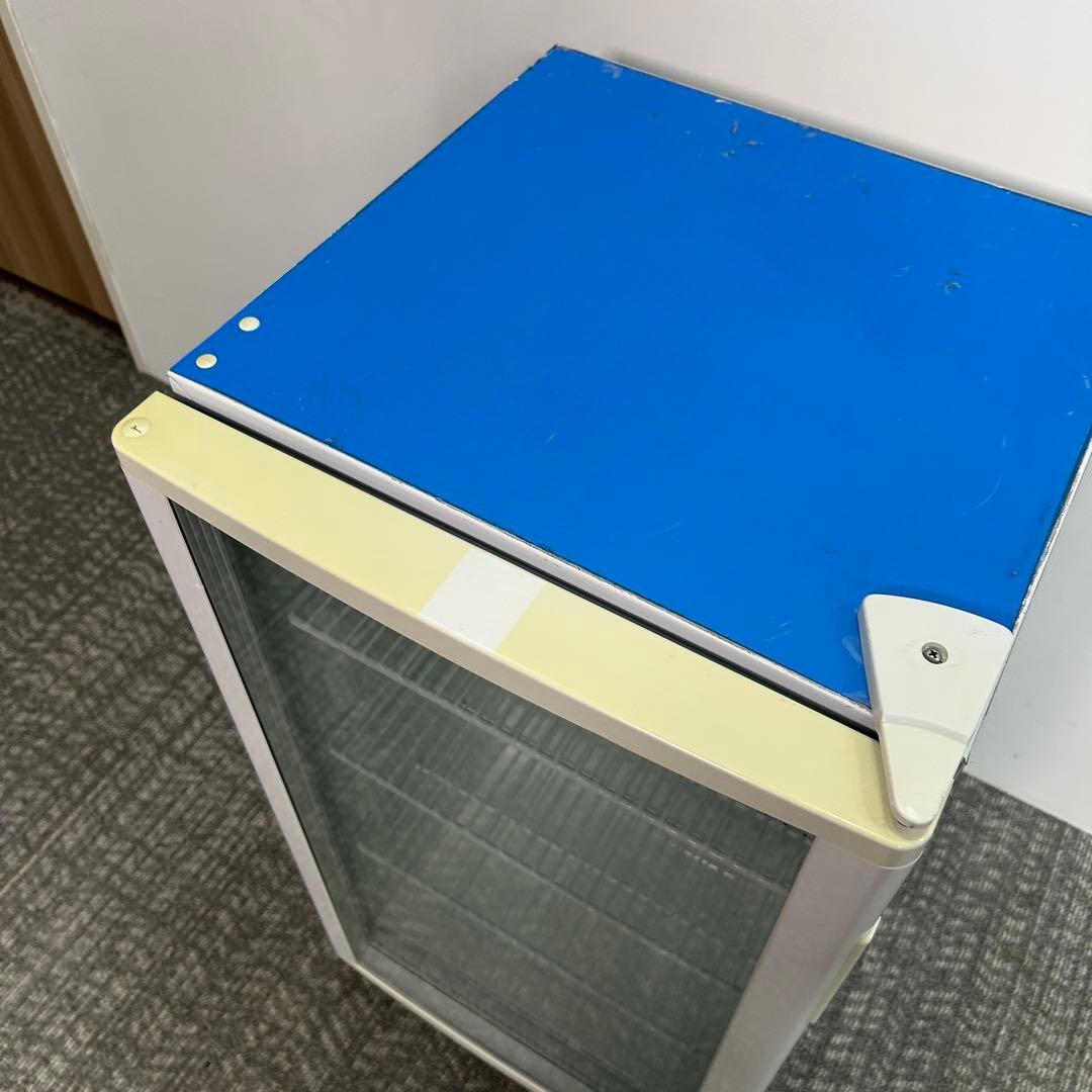 A.業務用 冷蔵ショーケース オフィスコンビニ XW-105 左右開き 小型