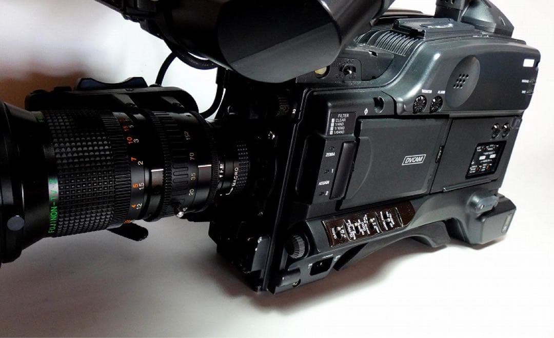 U*I様 業務用ビデオカムコーダー（DVカム）