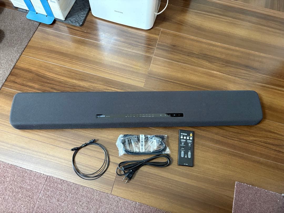 YAMAHA YAS-107 サウンドバー　HDMIケーブル　光ケーブル付き