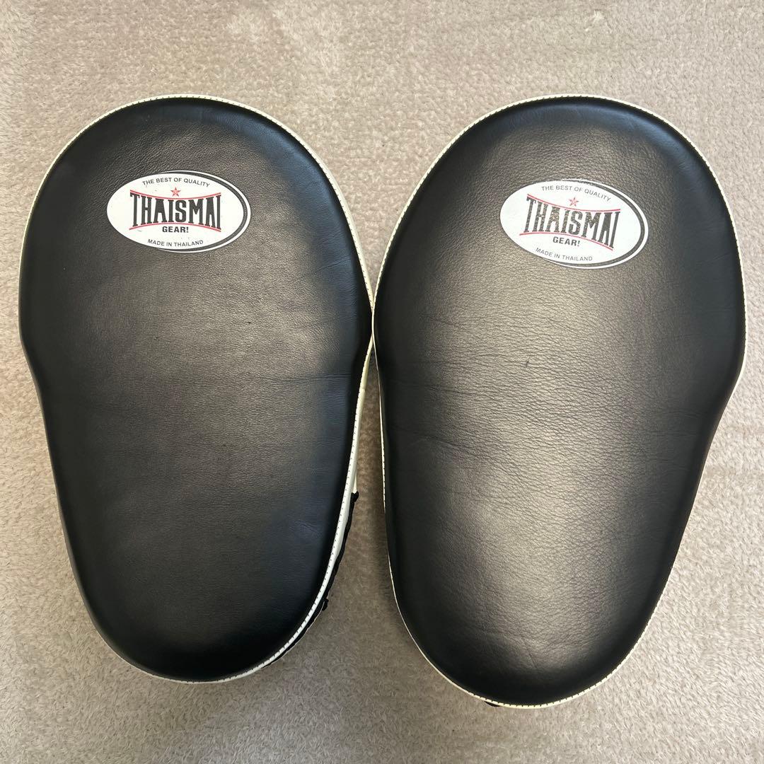 THAISMA キックミット　白　調整ベルト付