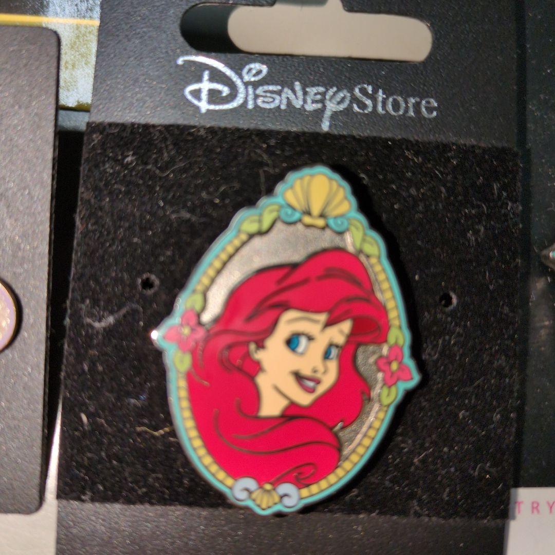 リトルマーメイド　アリエル　ピンバッジ　10点　セット