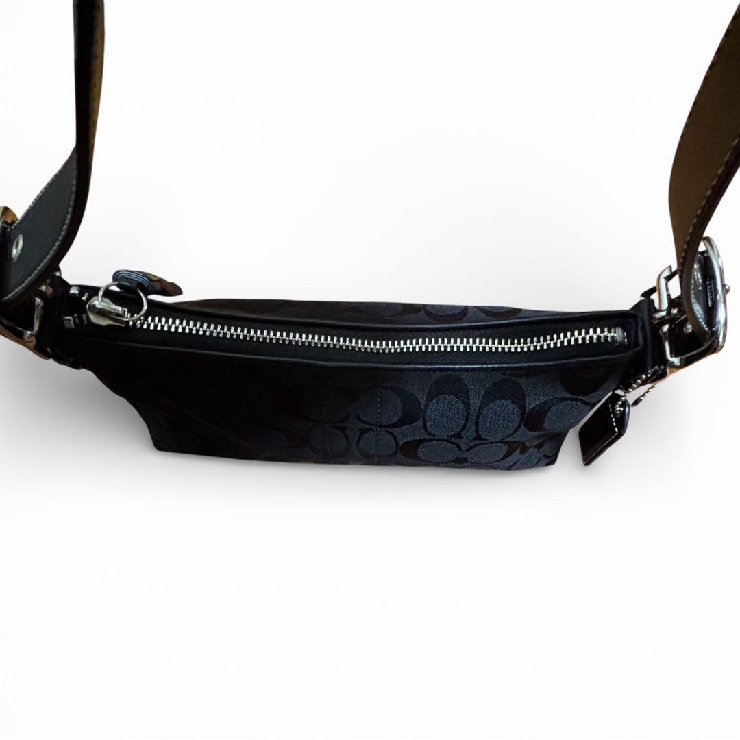 【Kanon様】COACH ショルダーバッグ ブラック 6371 シグネチャー