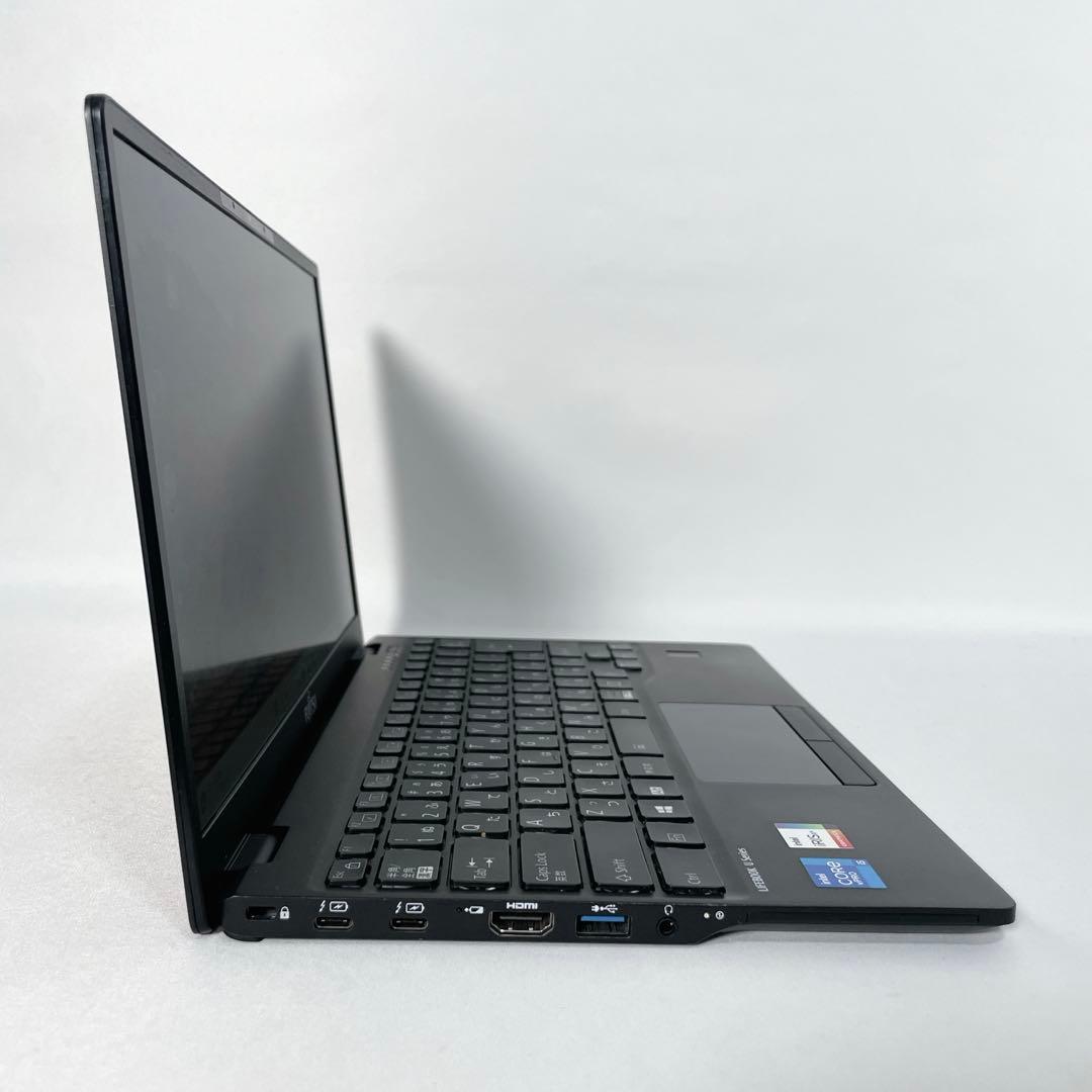 LIFEBOOK ノートPC フルHD 13インチ 高性能CPU 持ち運びにも