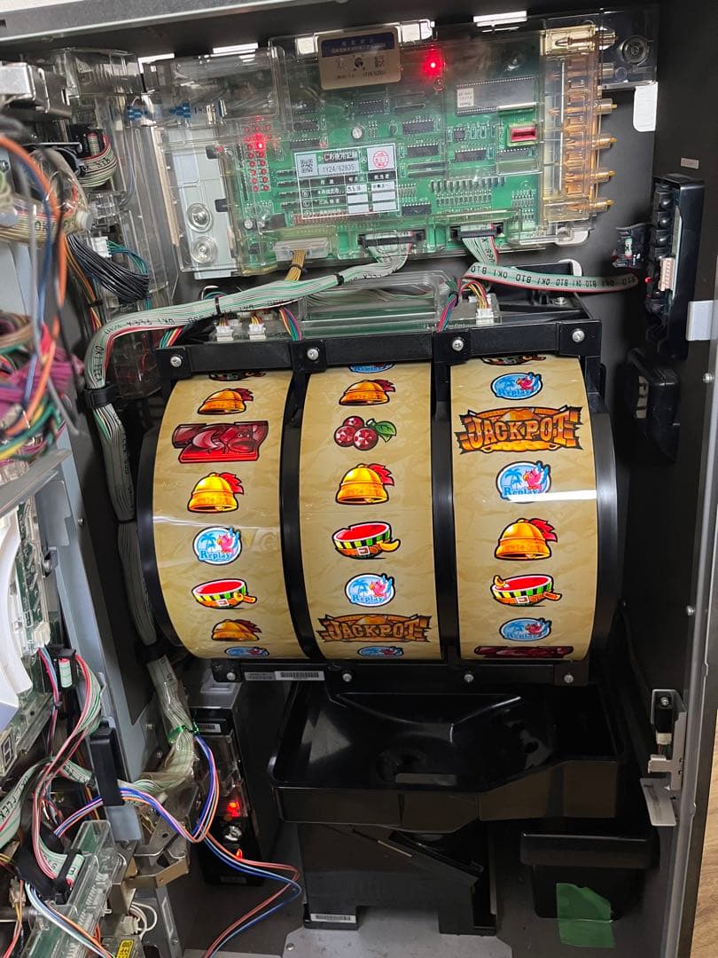 320 送料無料！キャプテンパルサー パチスロ　不要機 5号機 山佐