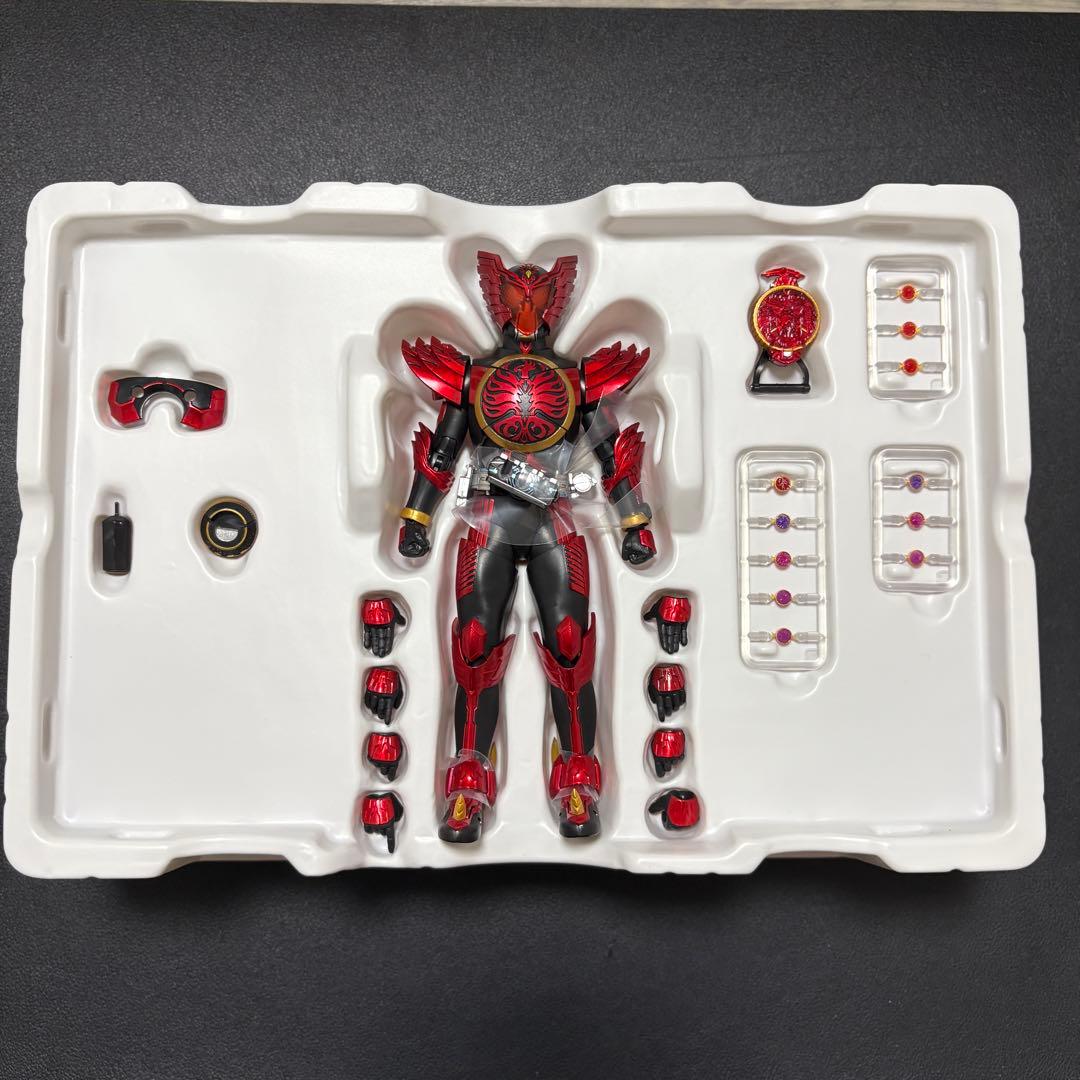 フィギュアーツ 真骨彫 仮面ライダーオーズ タジャドルコンボ(最終回Ver.)