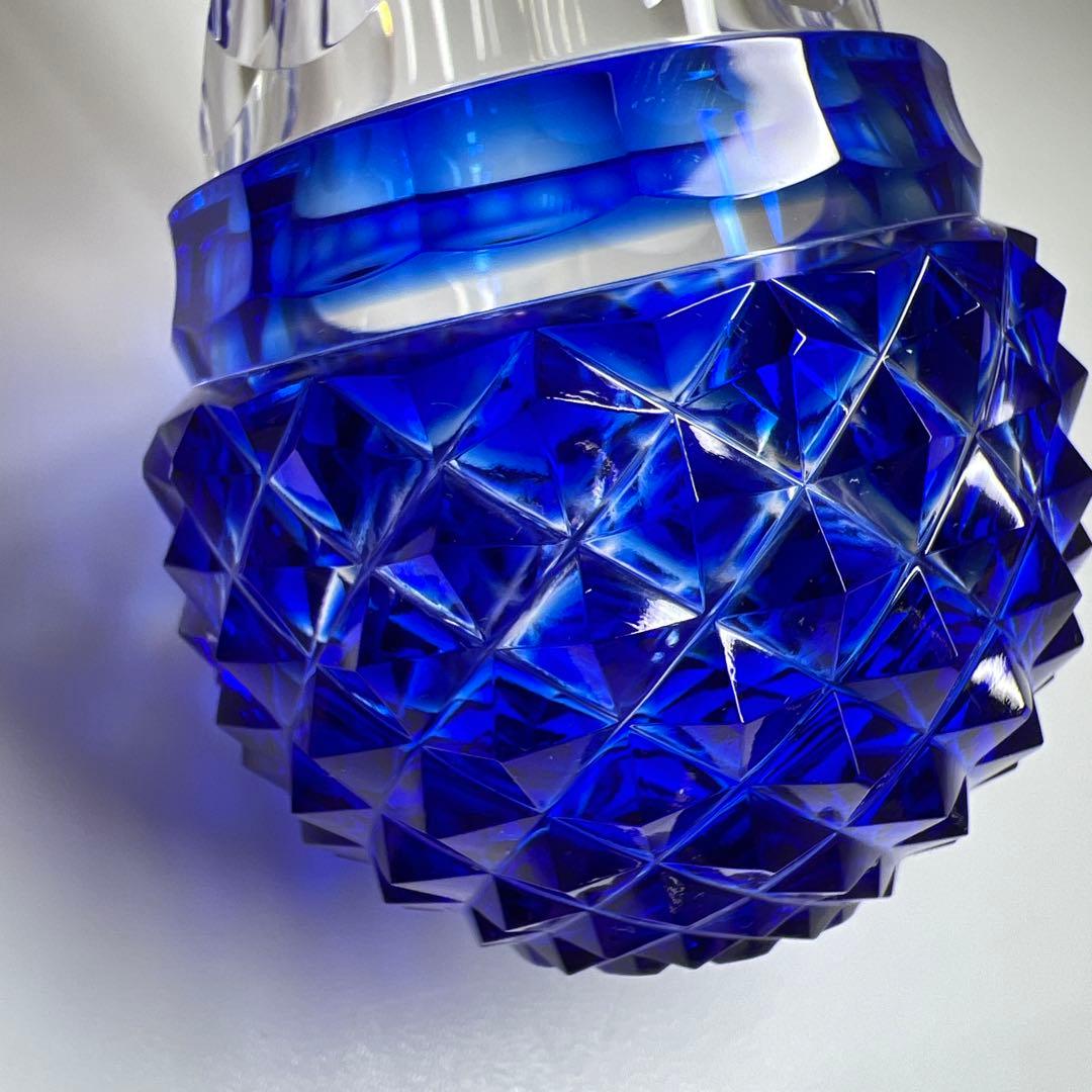 島津磯斉　薩摩切子色被ガラス鶴首花入　共箱　高さ15㎝　東Y7-0717⭐︎1F