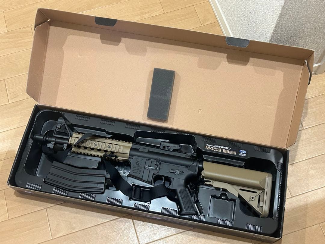 東京マルイ M4CQB Tan タンカラーモデル 電動ガン ライトプロ