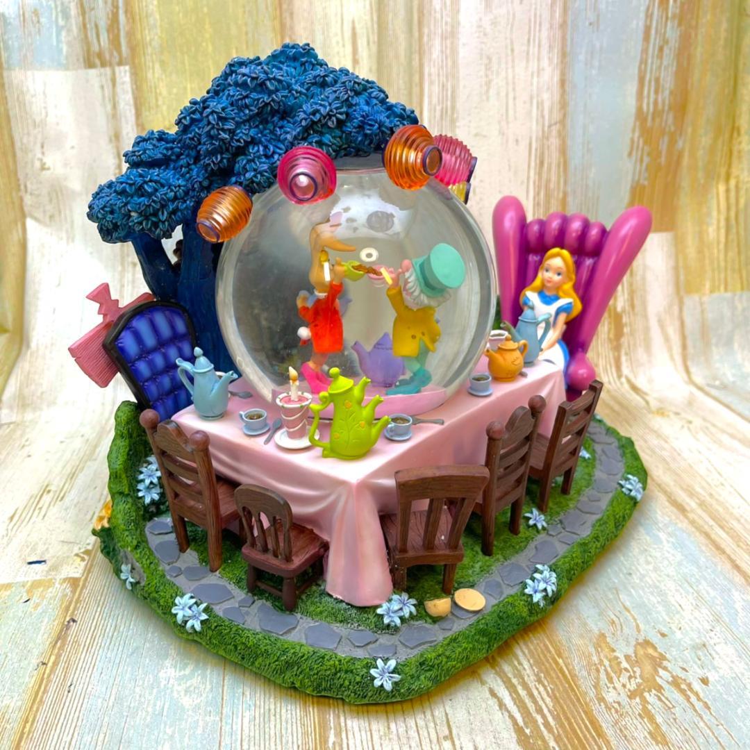 ふしぎの国のアリス チェシャ猫 ティーパーティー フィギュア★スノーグローブ