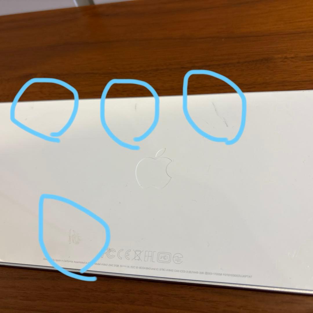 MacBookAir（2020 8G）付属品なし