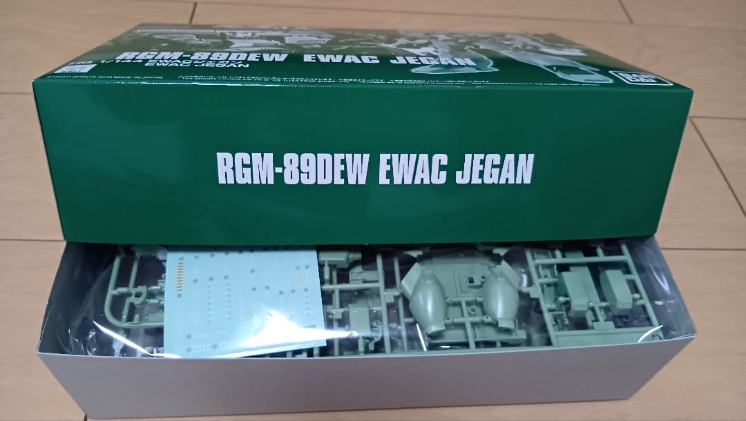 ガンプラ　hg スタークジェガンCCA hg EWACジェガン