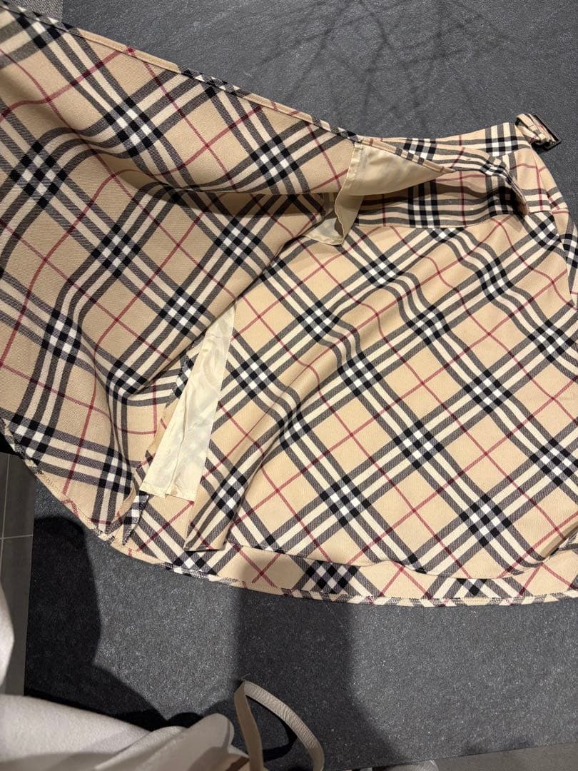 Burberry チェック柄 プリーツスカート 38