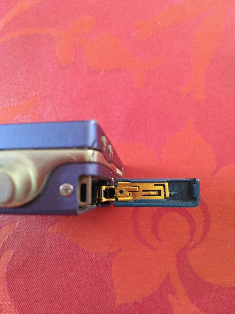 ◇◆ソニー SONY MDウォークマンMZ-R909 録音・再生 動作品◇◆