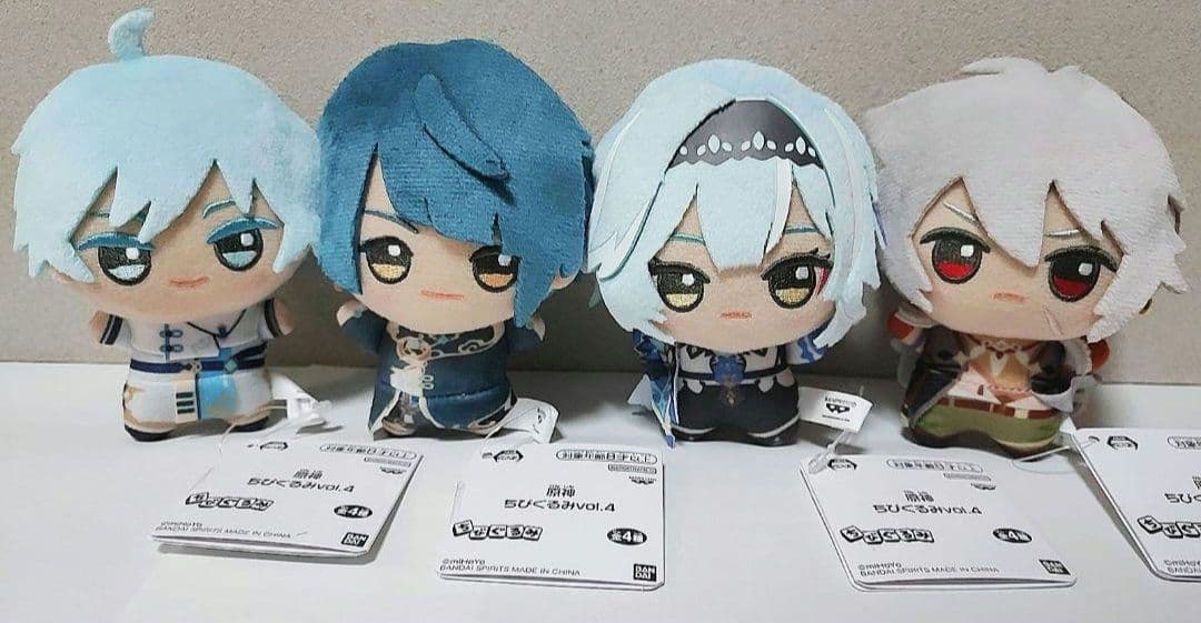 原神 行秋＆エウルア＆重雲＆レザー ちびぐるみ ぬいぐるみ ver.4 全4種