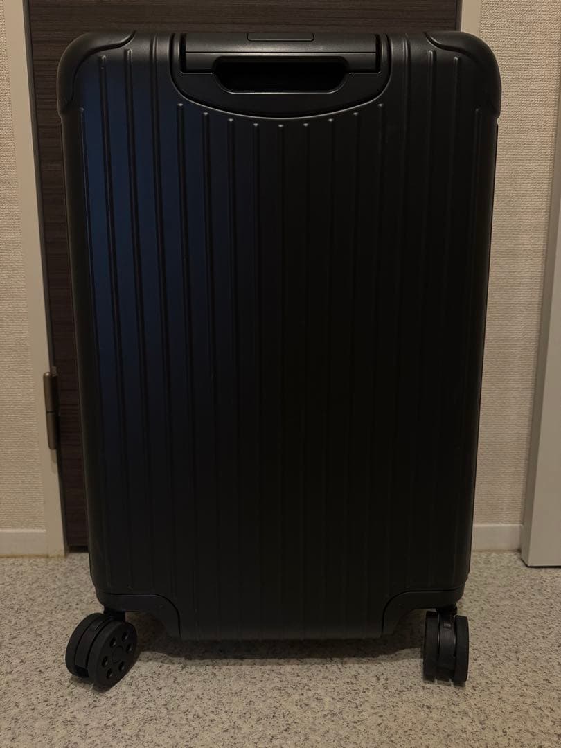 88　袋付き RIMOWA スーツケース エッセンシャル チェックイン M