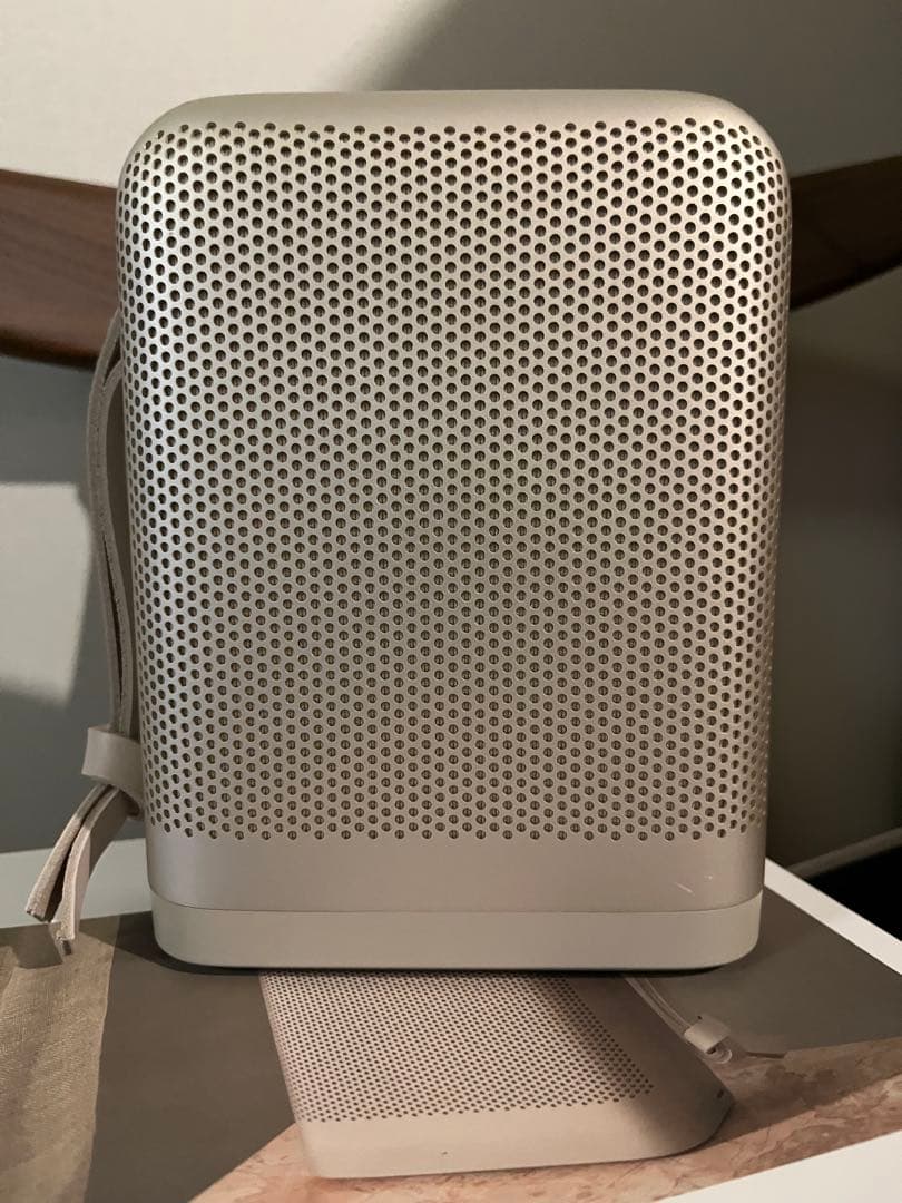 名器　B&O P6 高級Bluetoothスピーカー