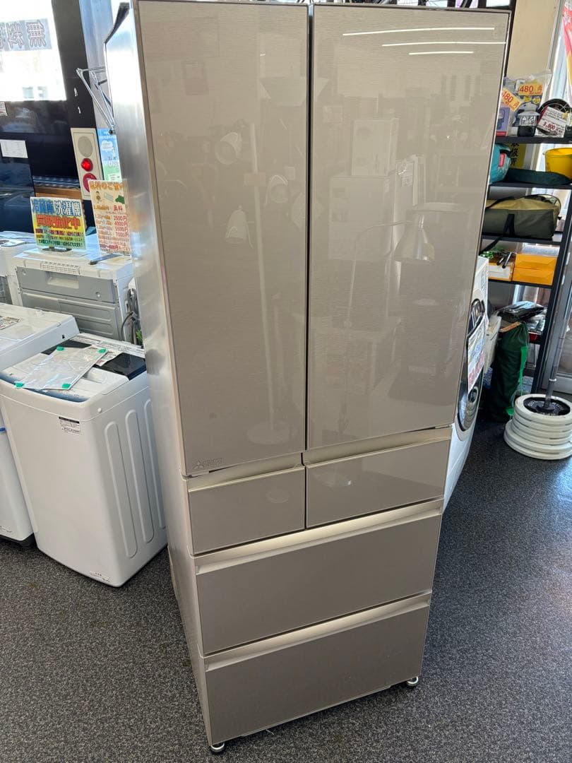 埼玉県 引取限定 中古品 2021年製 三菱 冷蔵庫 600l