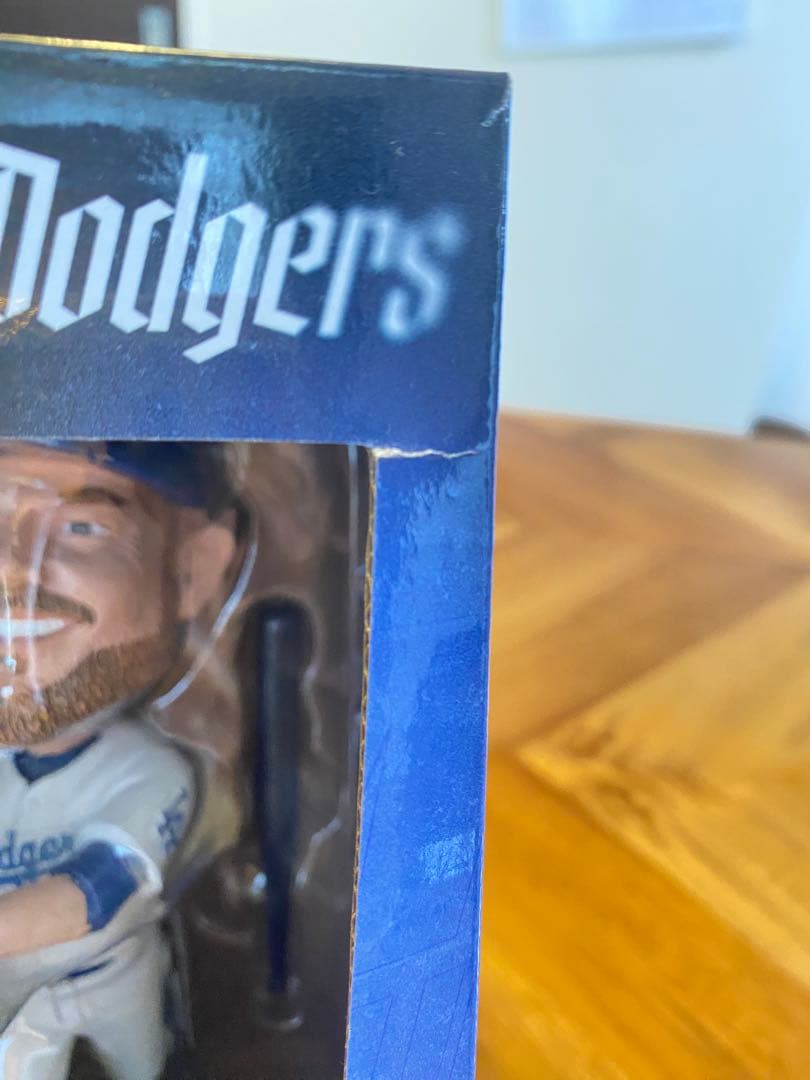 Max Muncy フィギュア Los Angeles Dodgers