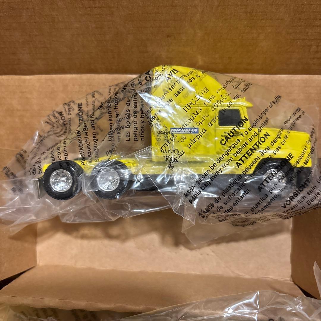 ミシュラン　フライトライナー　トレイラー