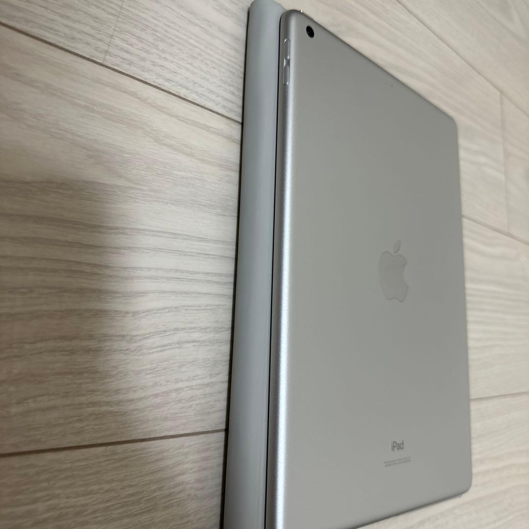 Apple iPad シルバー 本体