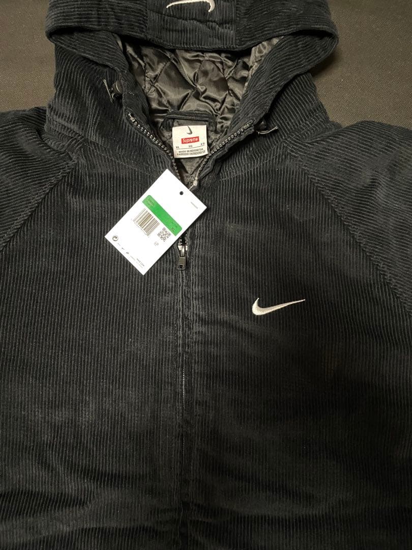 ★極美品！タグ付き　NIKEジャケット　フード付き　コート