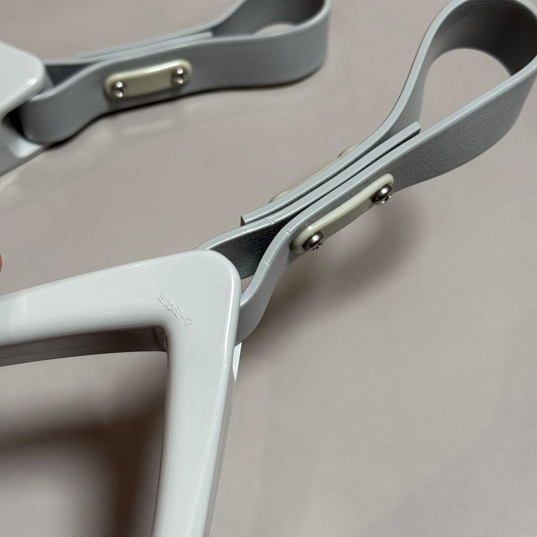 美品！JR東日本 吊り革 2個セット（五角形/グレー）鉄道部品 ミカミ-7