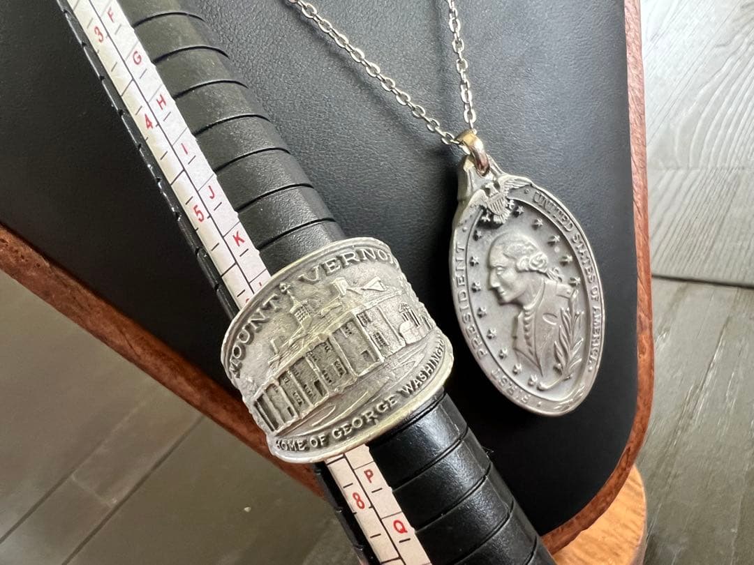 ジョージ・ワシントン モチーフ ネックレスとリングセット