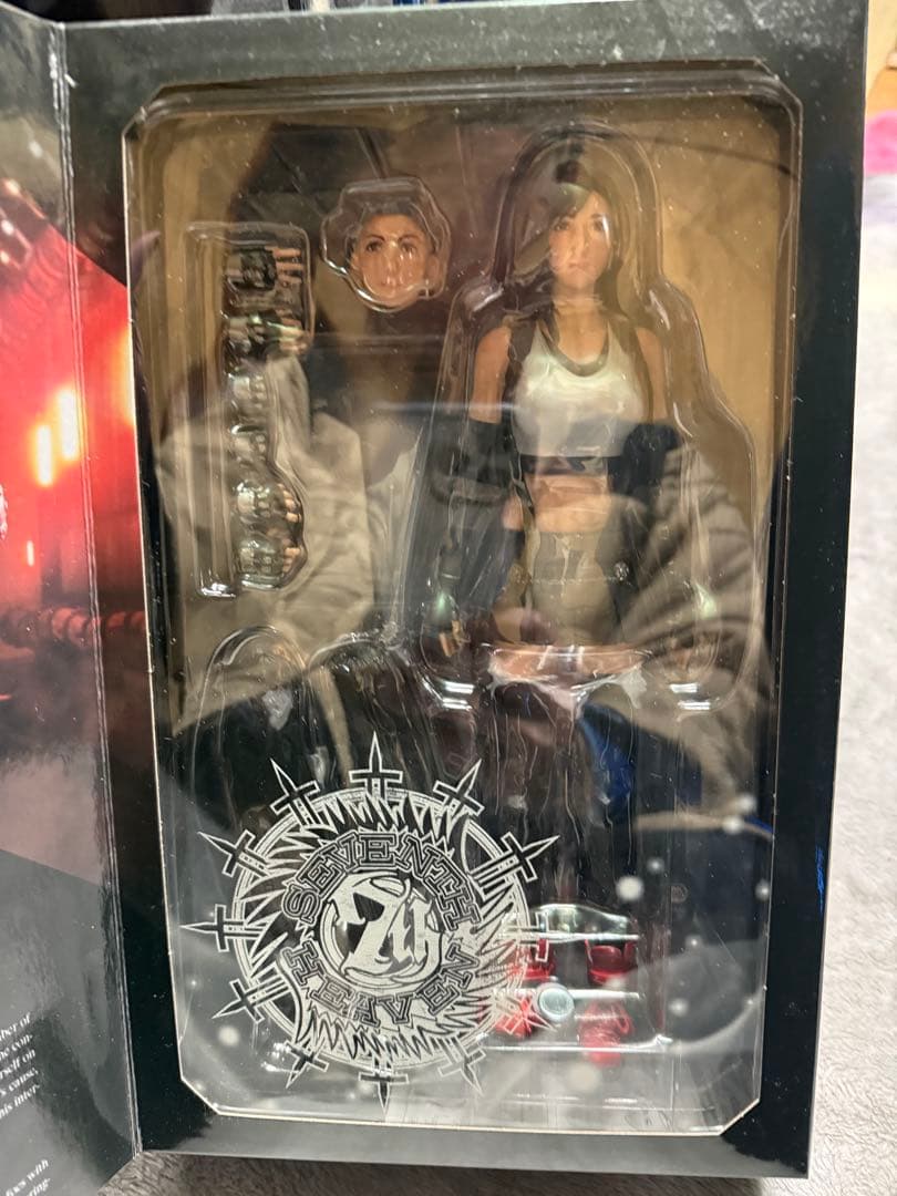 FINAL FANTASY VII ティファ　playArts改