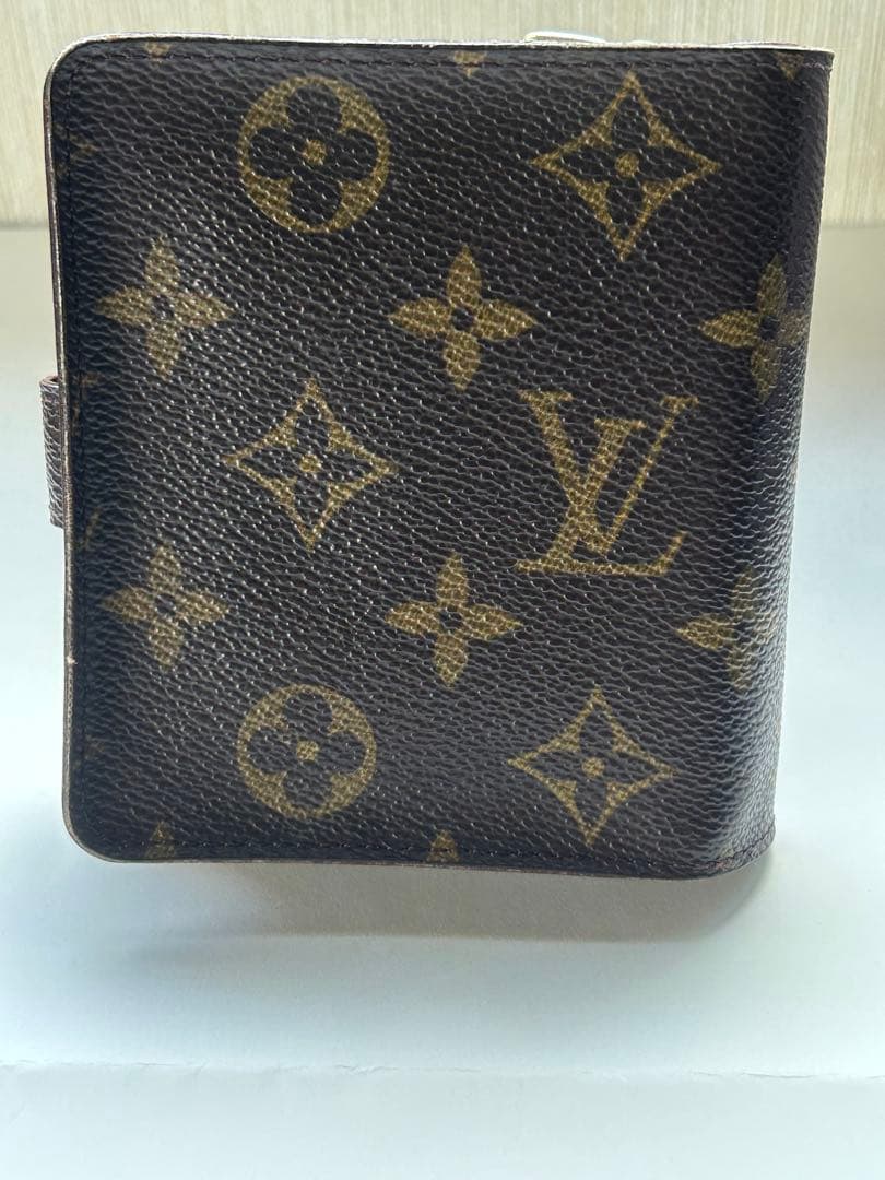 ✨【ルイヴィトン】　廃盤⭐️二つ折り財布 モノグラム　コンパクトジップ