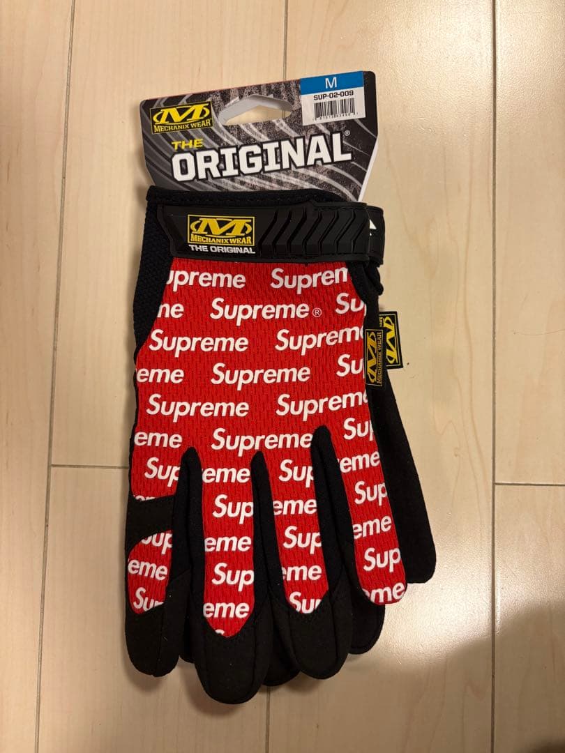 SUPREME グローブ　手袋　Mサイズ　シュプリーム