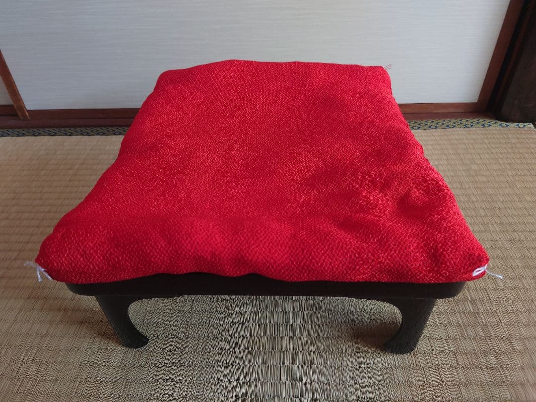 [即購入可能] 創作人形 ぶす姫 ブス人形 縮緬 ちりめん縮緬 台座 座布団付