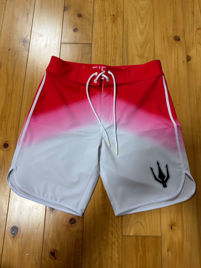 FIED PRO FIT V6_RISING RED PINK 新品　28インチ