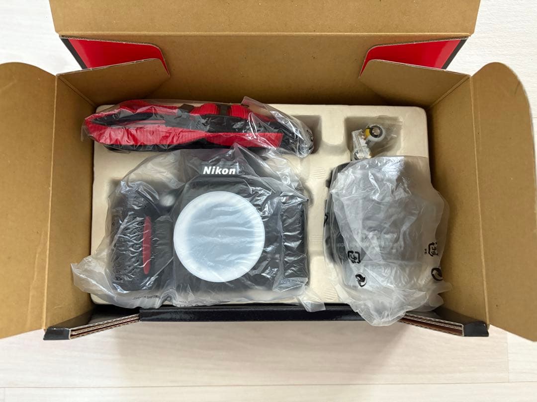 b.Nikon！！ フィルム一眼レフカメラ　ニコンU　アニエスベー/agnesb