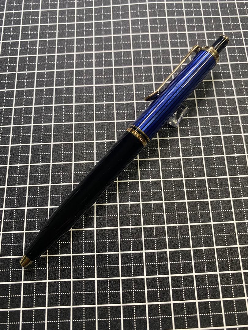 Pelikan Souveran K400 Blue-Stripe ボールペン