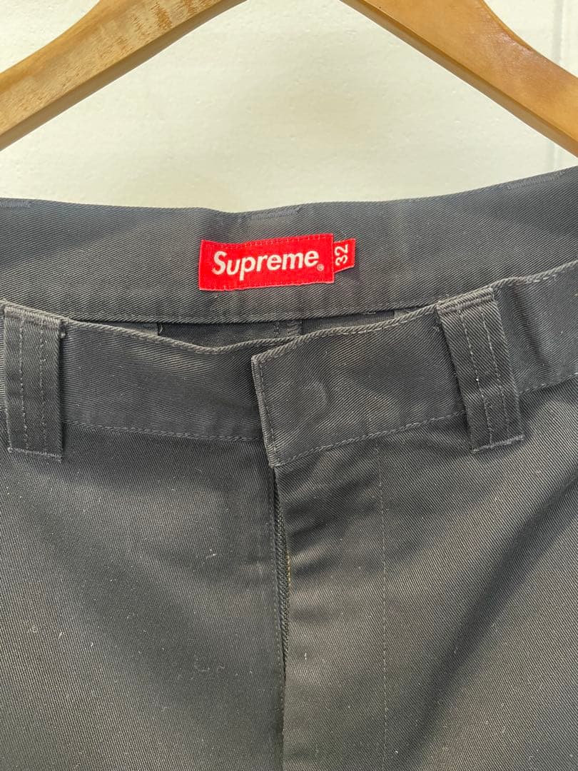 シュプリーム ストレートパンツ　ブラック　32