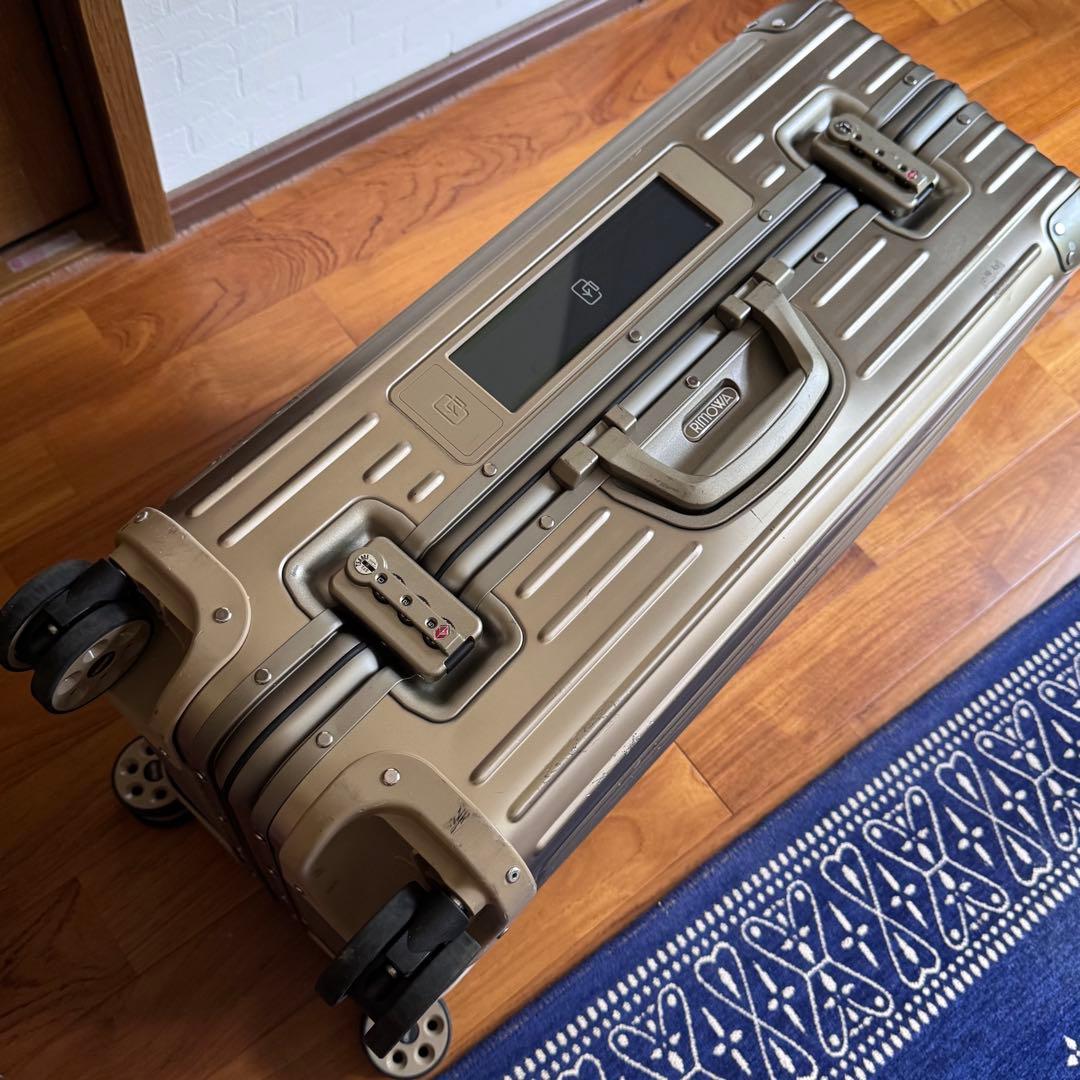 RIMOWA リモワ トパーズ チタニウム TOPAS TITANIUM 67L