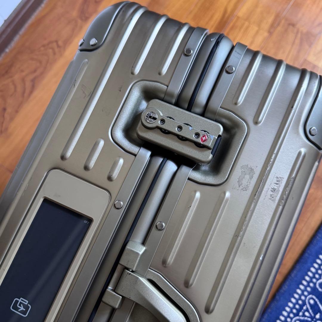 RIMOWA リモワ トパーズ チタニウム TOPAS TITANIUM 67L