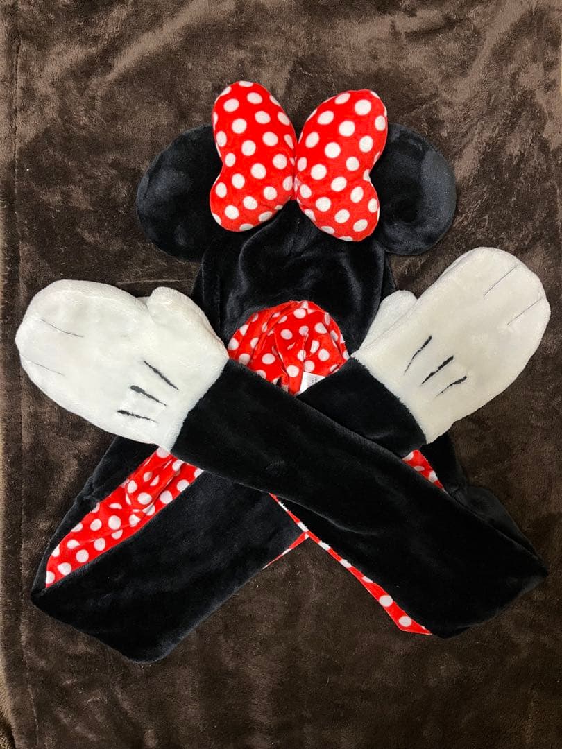 ディズニー ミニーマウス マフラーキャップ ペンダント （電池付き）