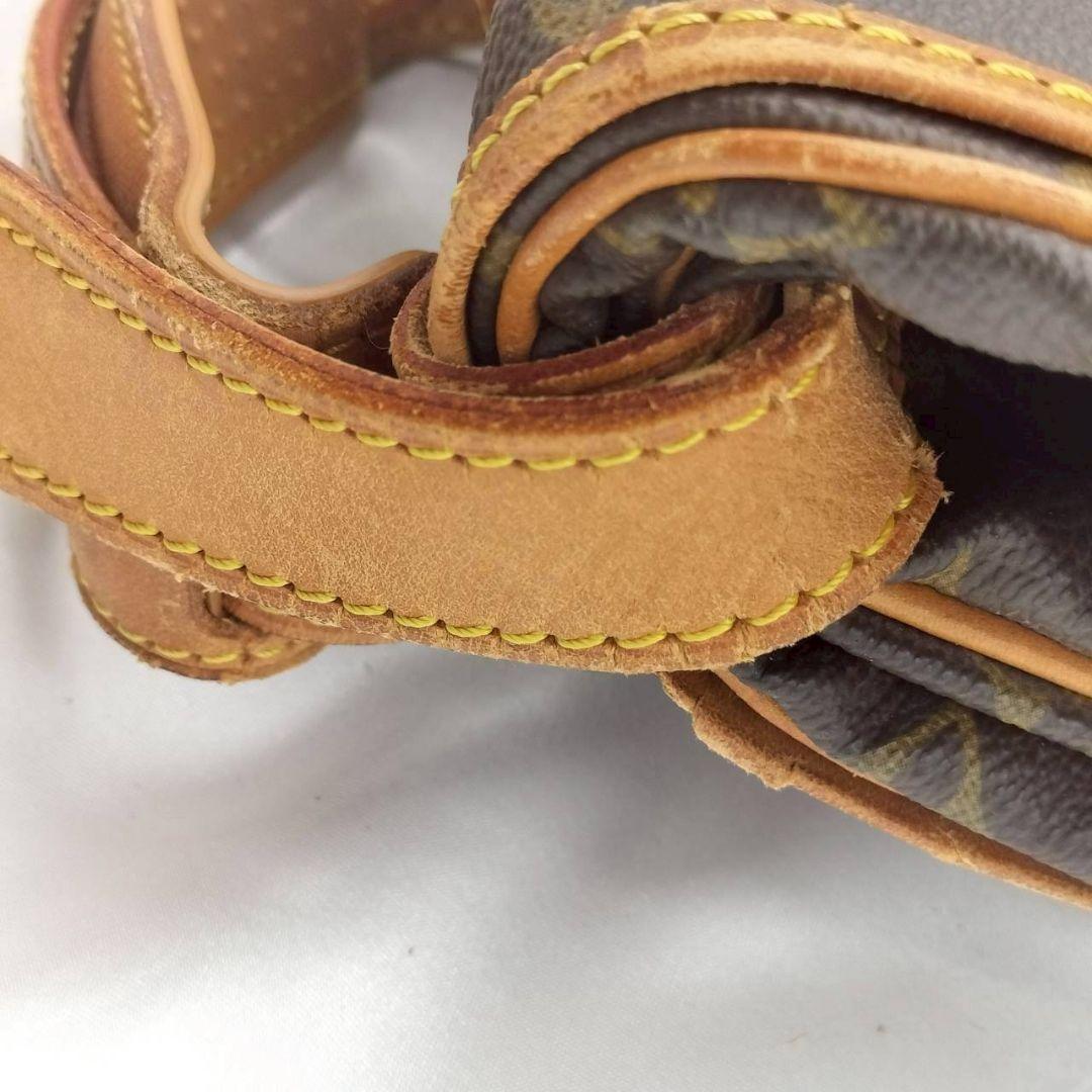 1238 ルイヴィトン ショルダーバッグ ソミュール35モノグラム