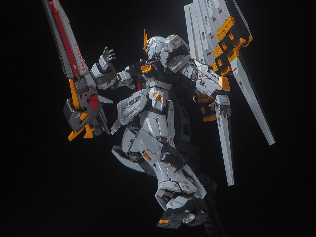 RG νガンダム　ff ガンプラ　全塗装　完成品