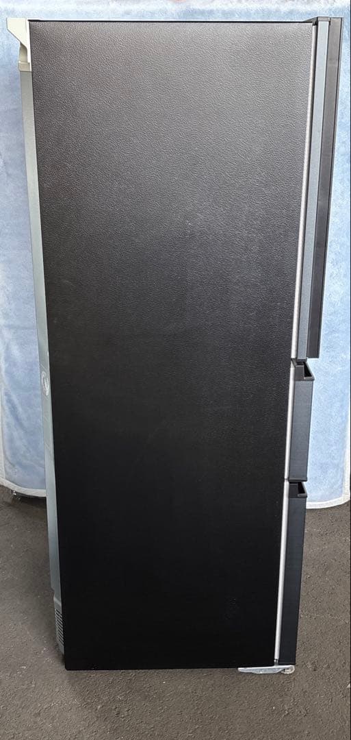 TOSHIBA中古冷凍冷蔵庫326L2022年製 形名GR-T33SC（KZ)